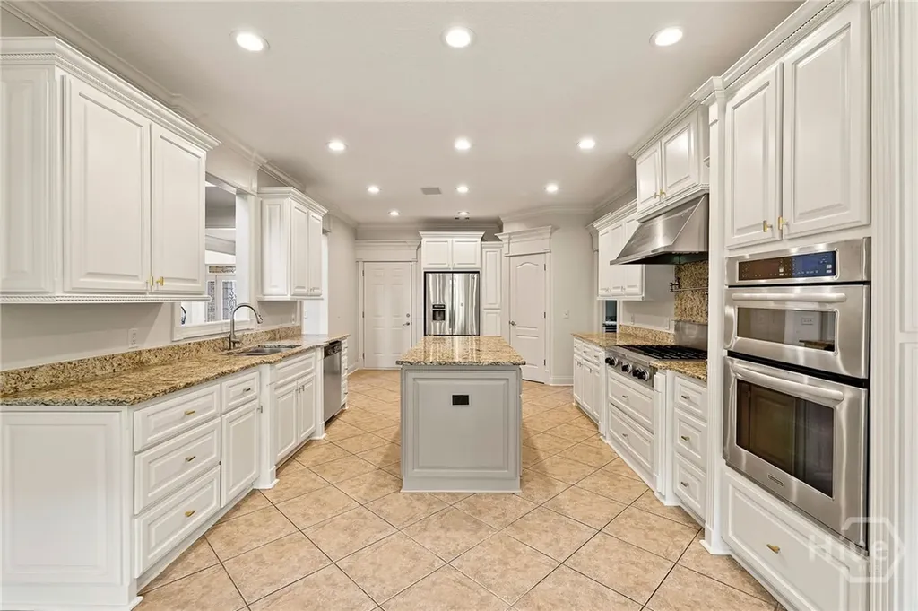 65 Woodchuck Hill Road Savannah GA 31405