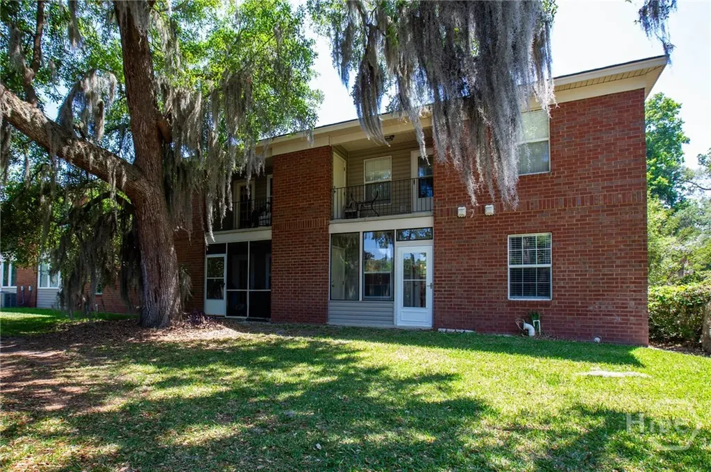 211 Edgewater Road Savannah GA 31406