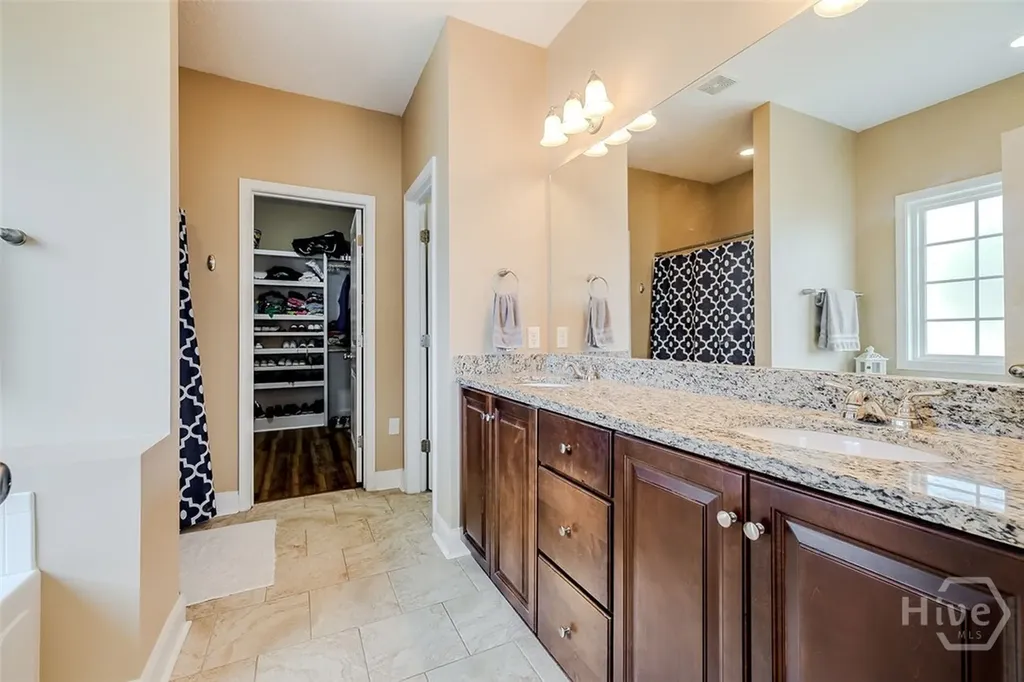235 Zittrouer Road Guyton GA 31312