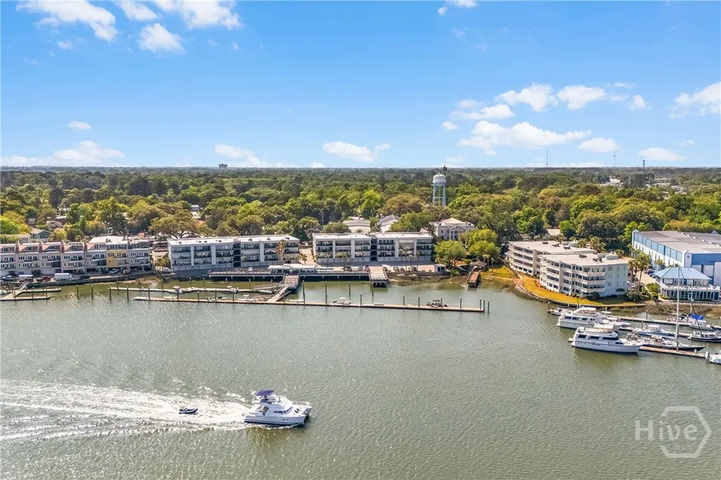 2902 River Drive Savannah GA 31404