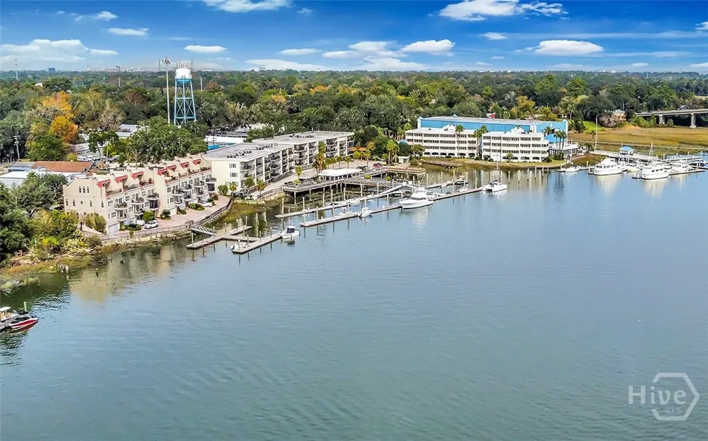 2902 River Drive Savannah GA 31404