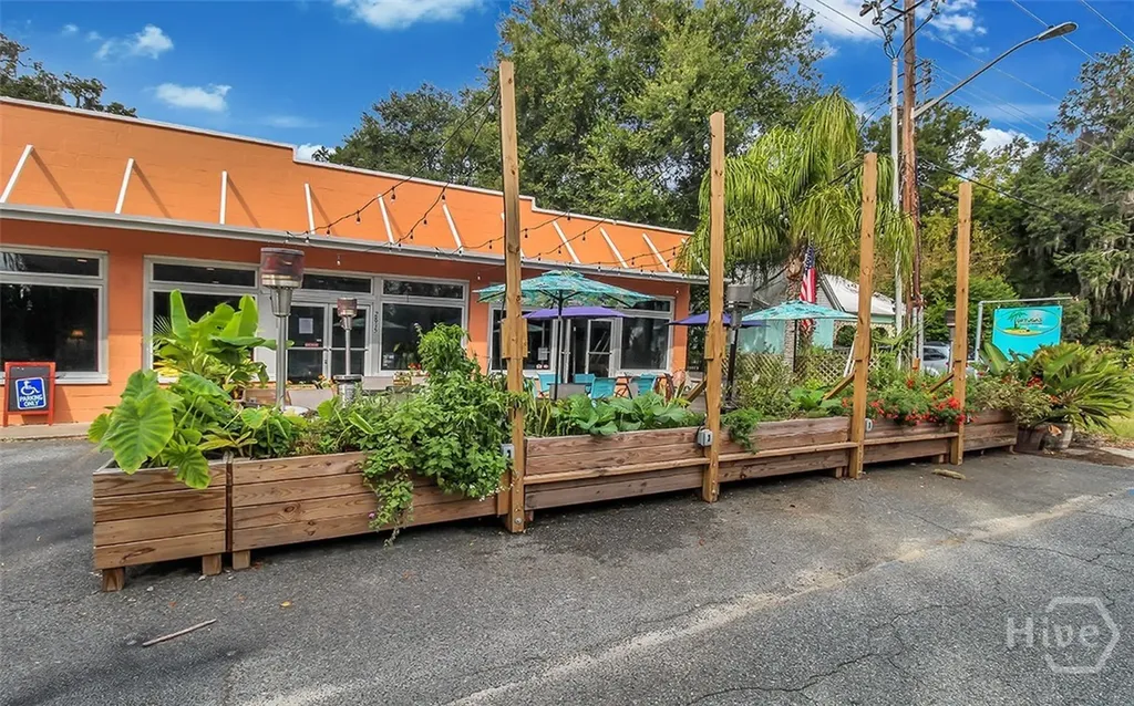 2902 River Drive Savannah GA 31404