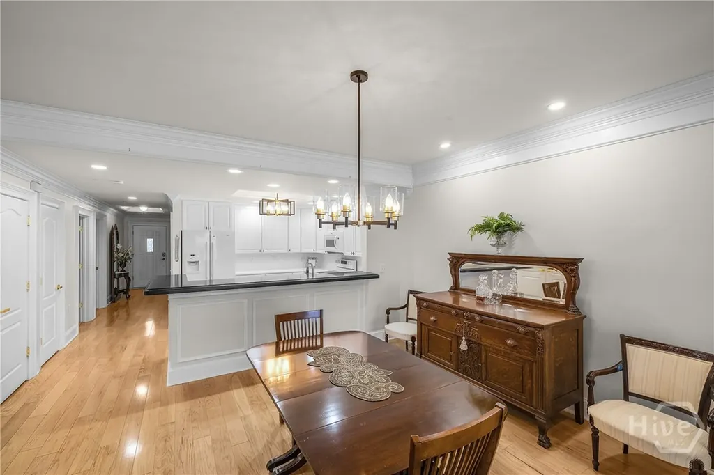 2902 River Drive Savannah GA 31404