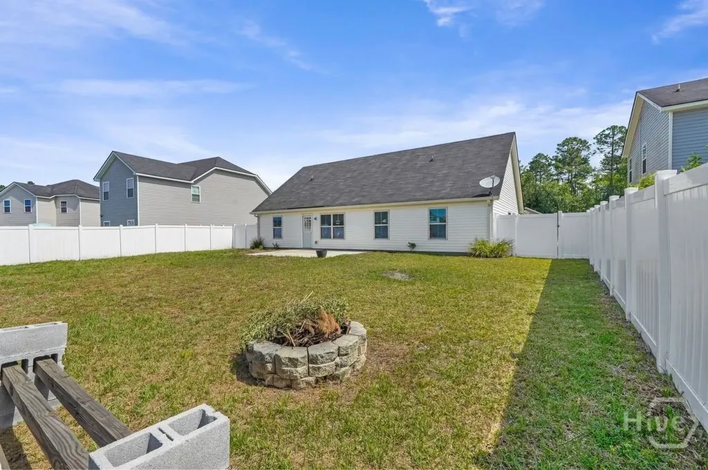 303 Daniel Trent Way Kingsland GA 31548