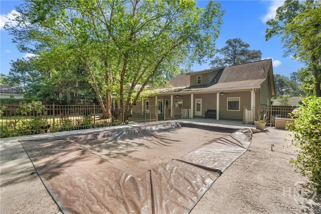 8609 Gohler Avenue Savannah GA 31406