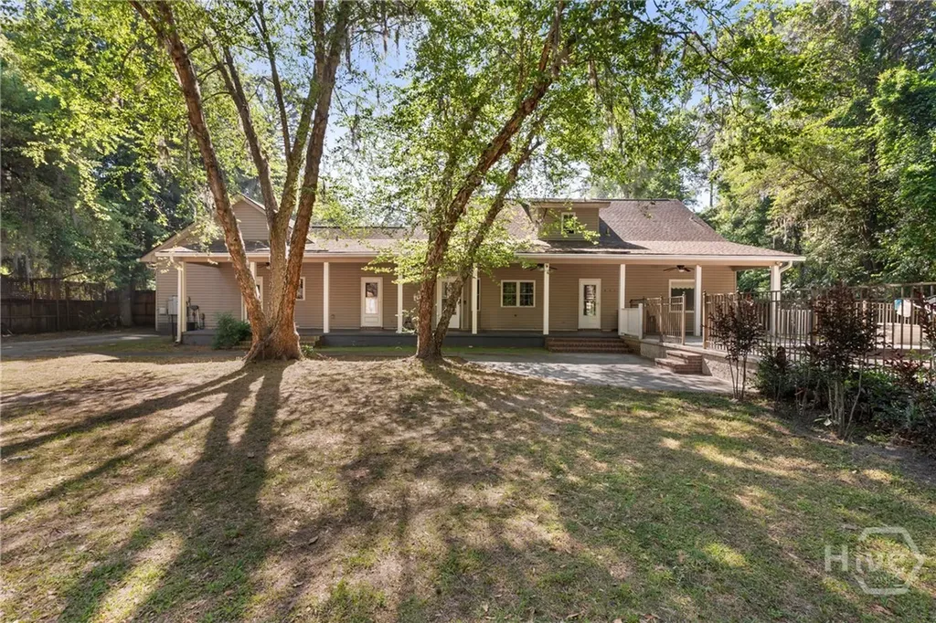 8609 Gohler Avenue Savannah GA 31406