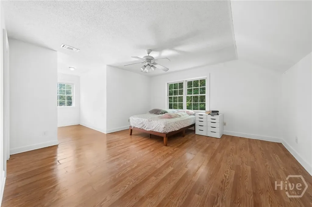 8609 Gohler Avenue Savannah GA 31406