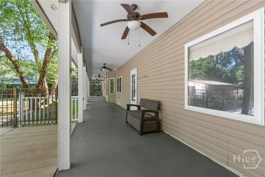 8609 Gohler Avenue Savannah GA 31406