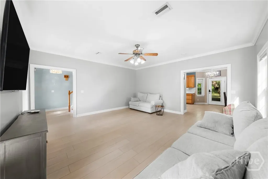 8609 Gohler Avenue Savannah GA 31406