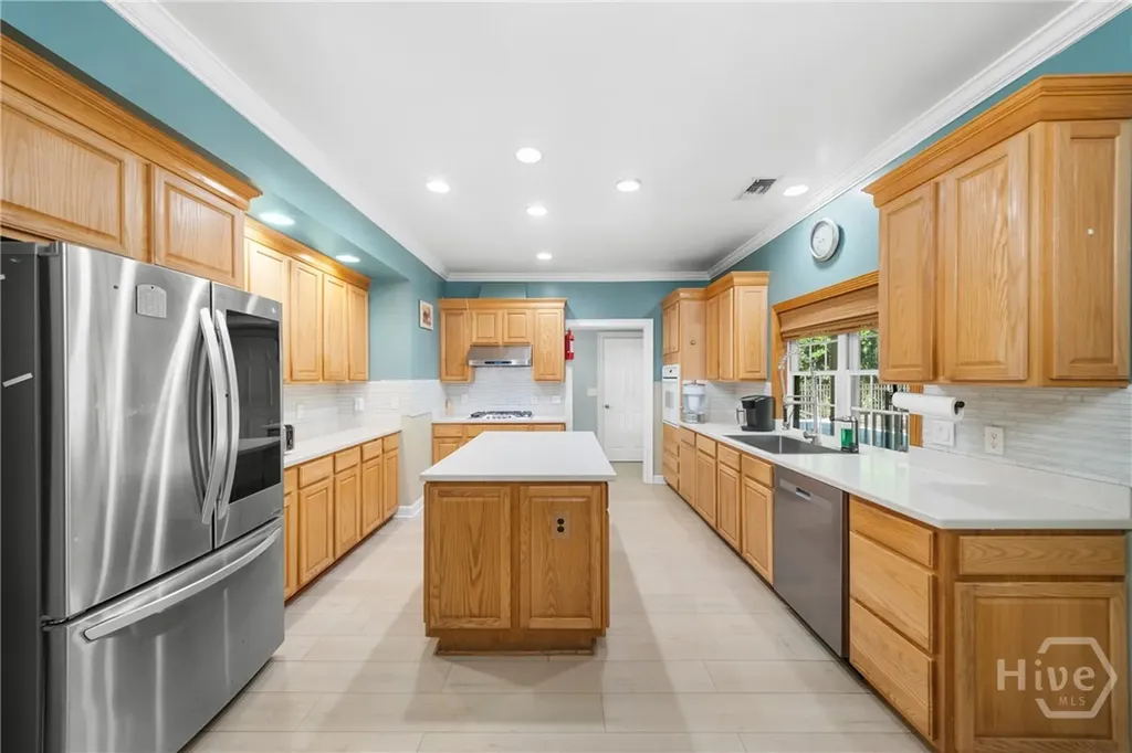 8609 Gohler Avenue Savannah GA 31406