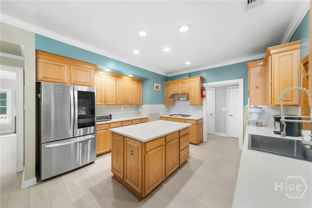 8609 Gohler Avenue Savannah GA 31406