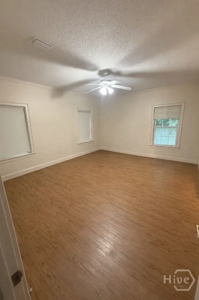 8609 Gohler Avenue Savannah GA 31406