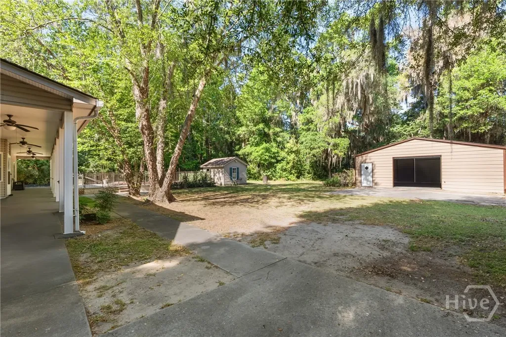 8609 Gohler Avenue Savannah GA 31406