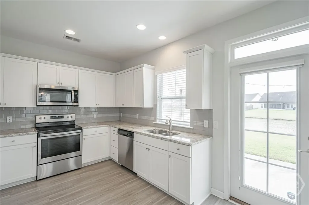 185 Brickhill Circle Savannah GA 31407