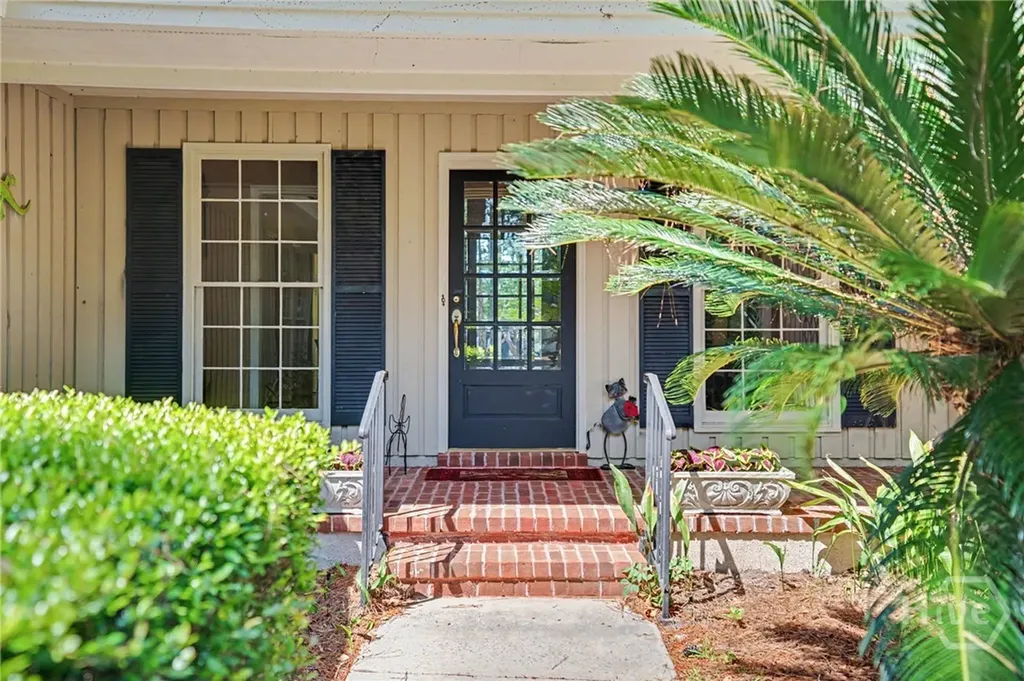 1 Treutlen Lane Savannah GA 31411