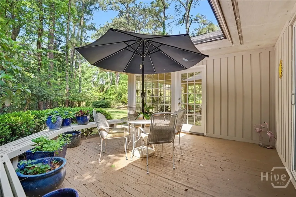 1 Treutlen Lane Savannah GA 31411