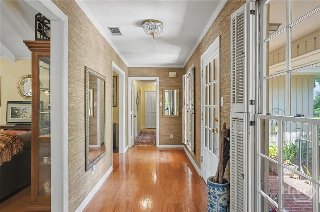 1 Treutlen Lane Savannah GA 31411