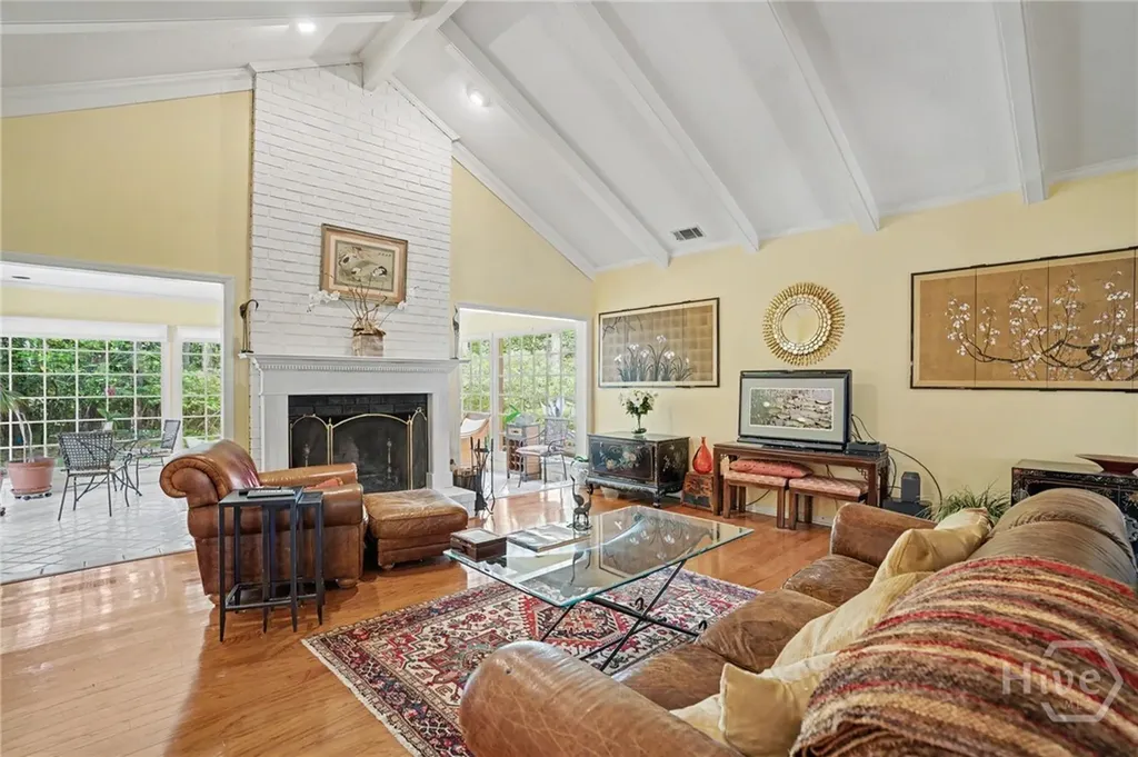 1 Treutlen Lane Savannah GA 31411