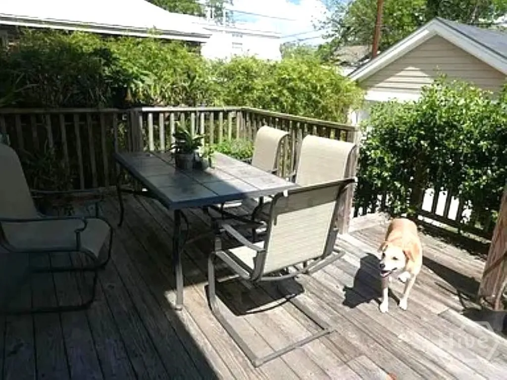 18 E 45th Street Savannah GA 31405
