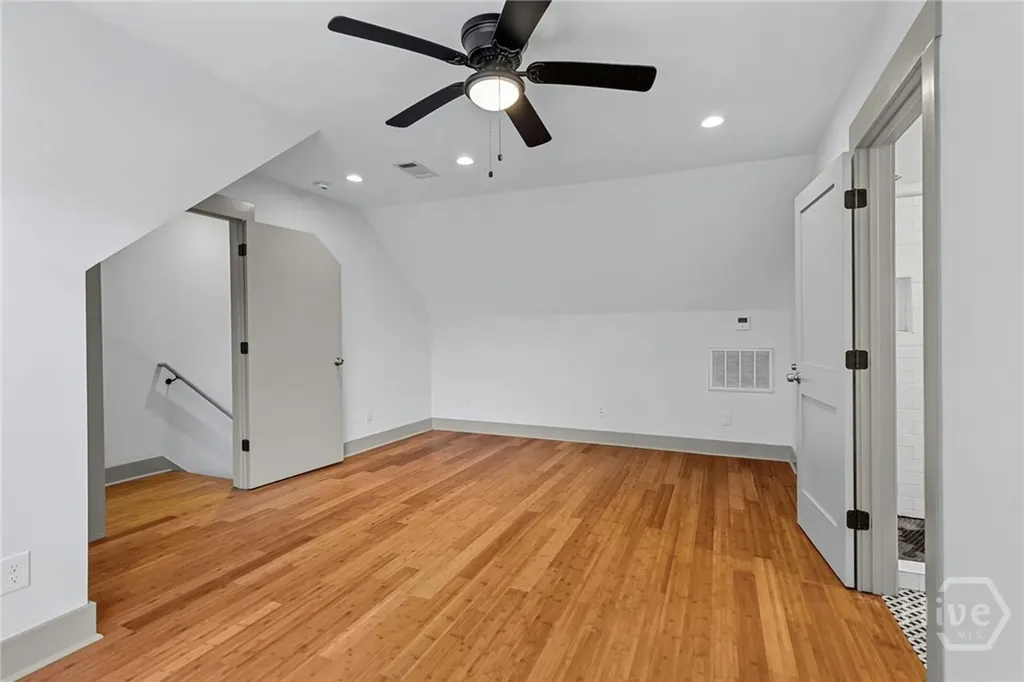 514 E Hall Street Savannah GA 31401