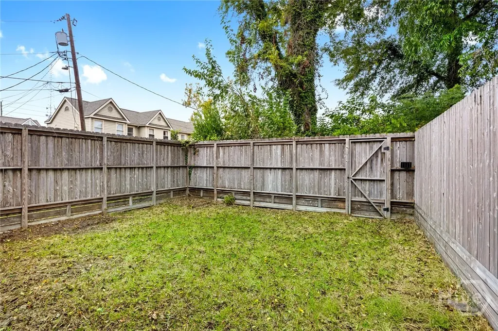 514 E Hall Street Savannah GA 31401