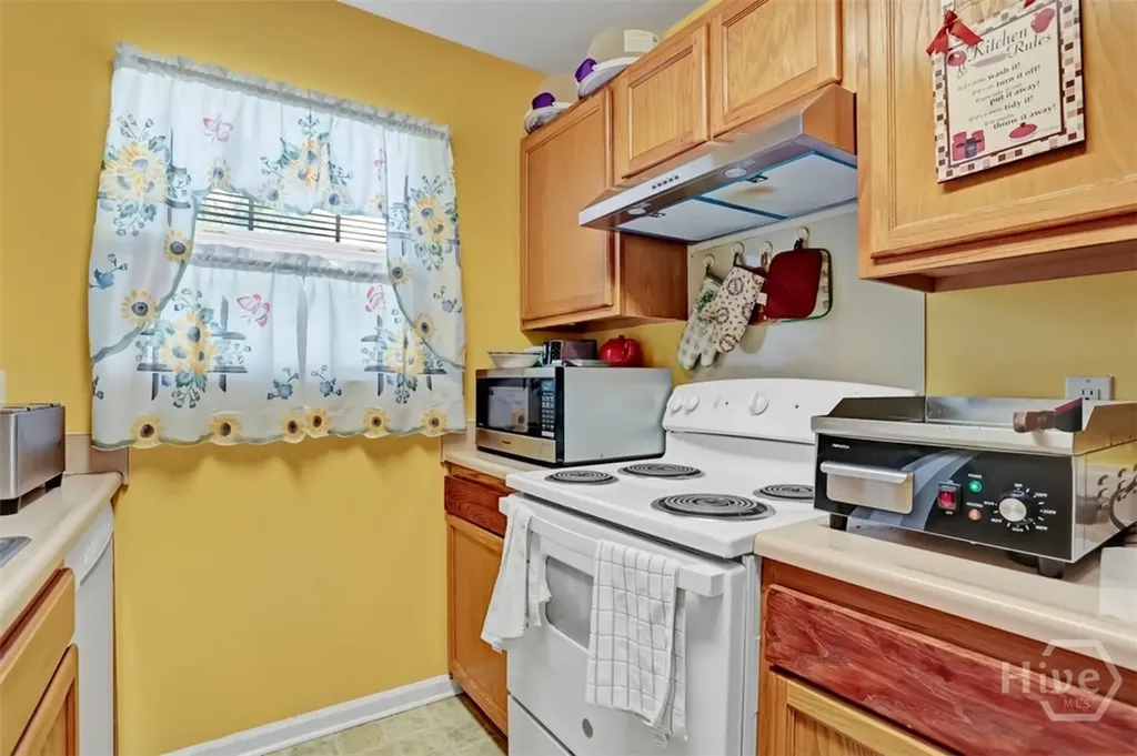 7221 Garfield Street Savannah GA 31406