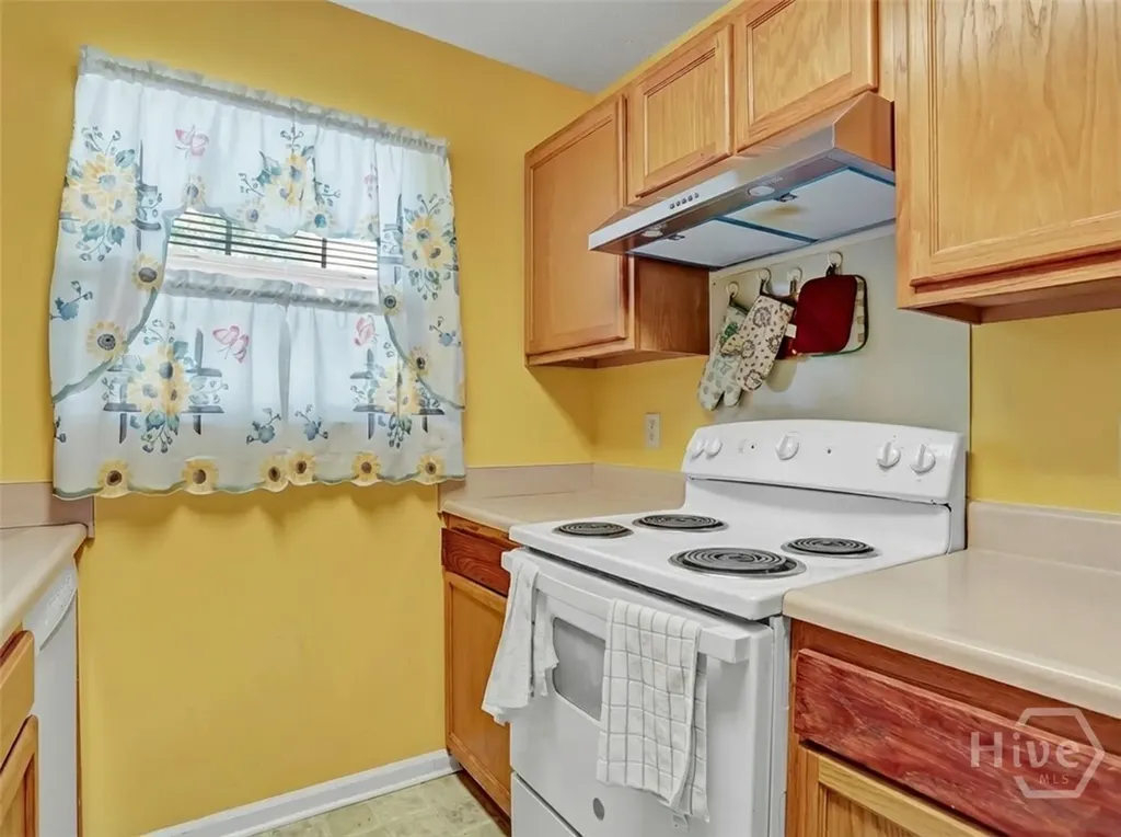 7221 Garfield Street Savannah GA 31406