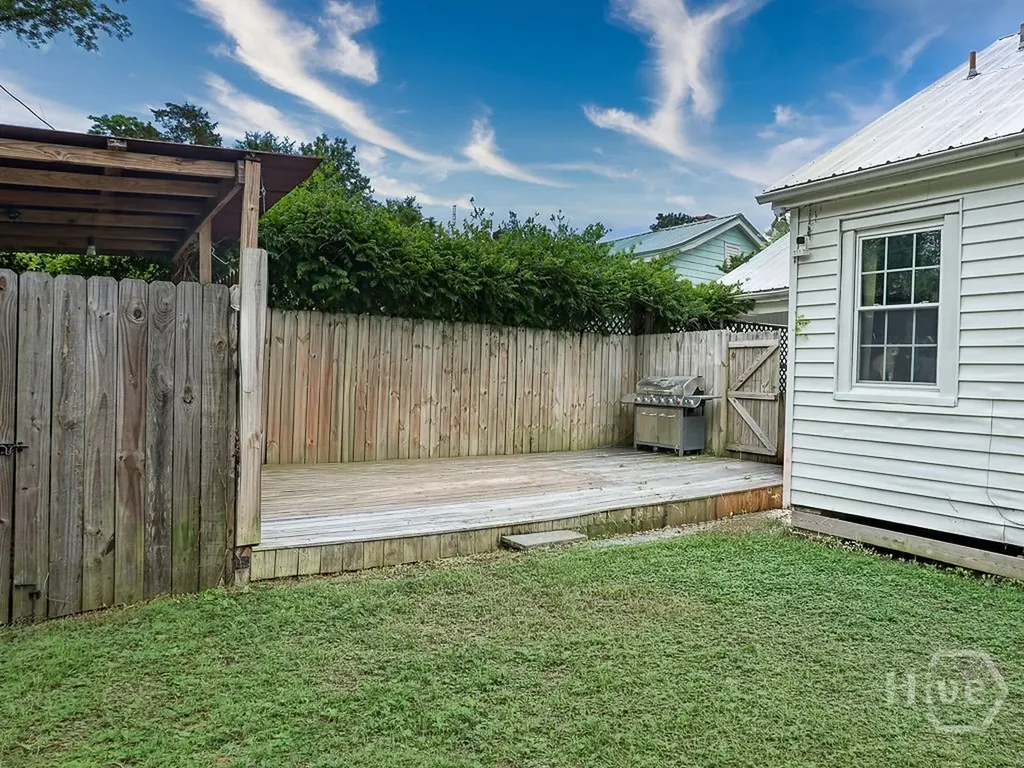 1216 E 40th Street Savannah GA 31404