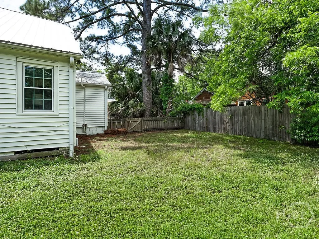 1216 E 40th Street Savannah GA 31404