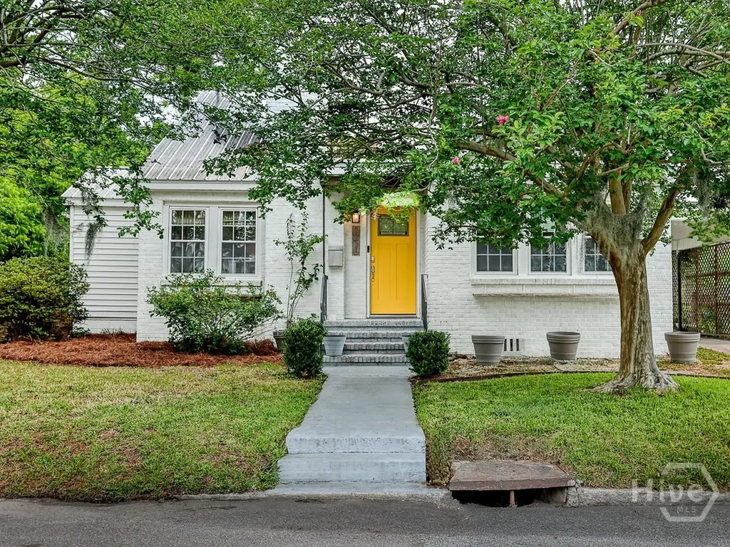 1216 E 40th Street Savannah GA 31404