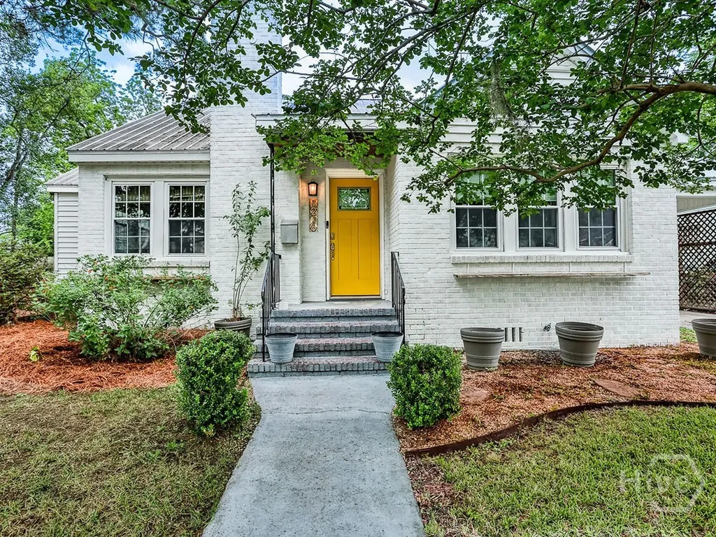 1216 E 40th Street Savannah GA 31404