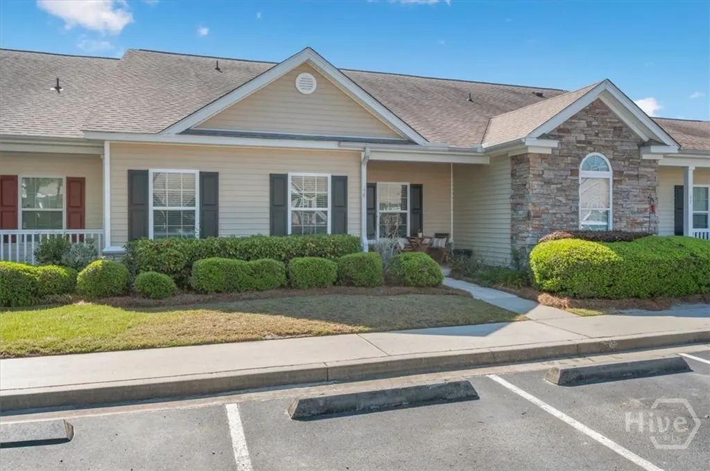 44 Travertine Circle Savannah GA 31419