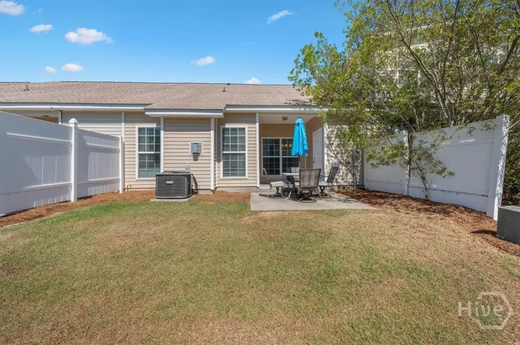 44 Travertine Circle Savannah GA 31419