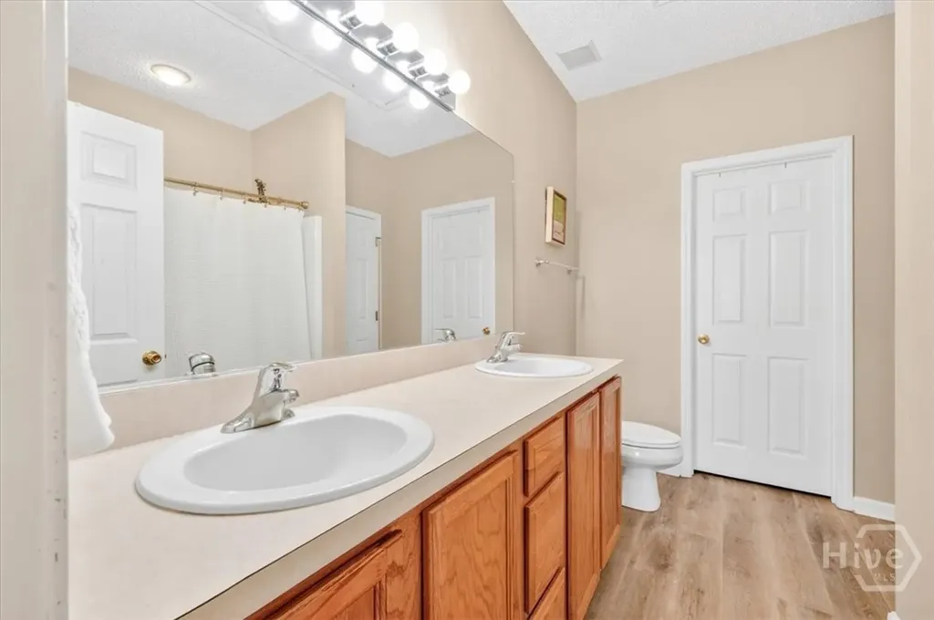 44 Travertine Circle Savannah GA 31419