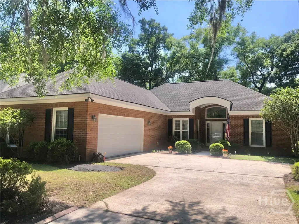 4 Laurel Oak Court Savannah GA 31405