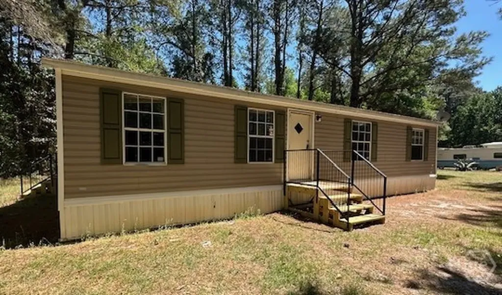 3216 Pike Road Statesboro GA 30461