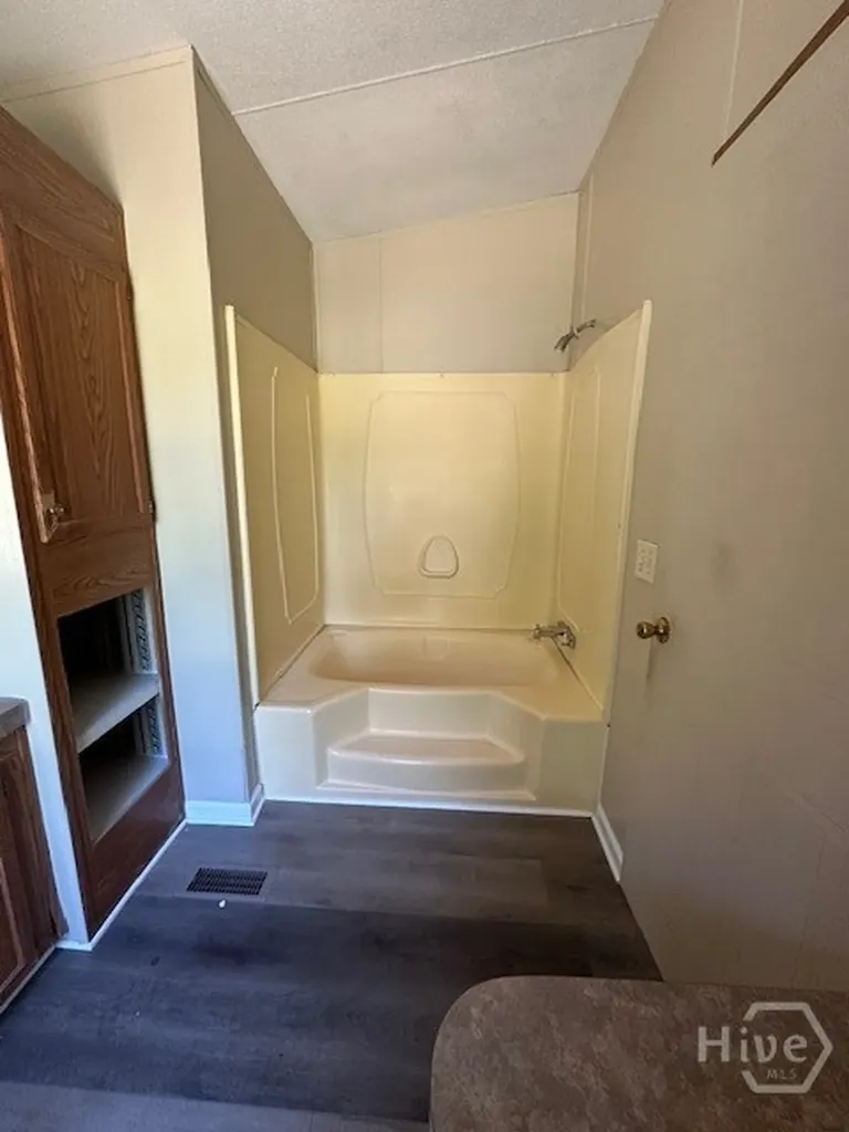 3216 Pike Road Statesboro GA 30461