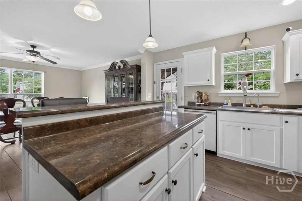 1404 Fawn Court Hinesville GA 31313
