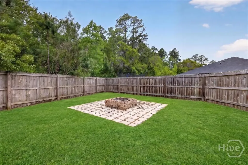 1404 Fawn Court Hinesville GA 31313