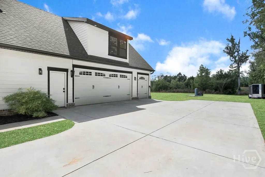 323 J Bird Lane Statesboro GA 30461