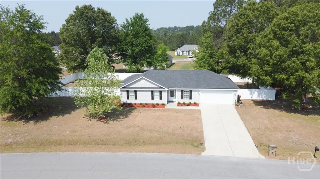 80 J R Drive Ellabell GA 31308
