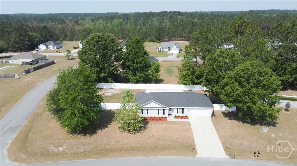 80 J R Drive Ellabell GA 31308
