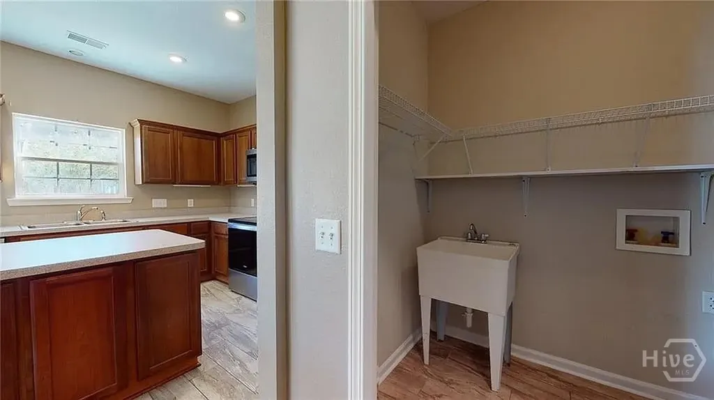 75 Red Oak Drive Richmond Hill GA 31324