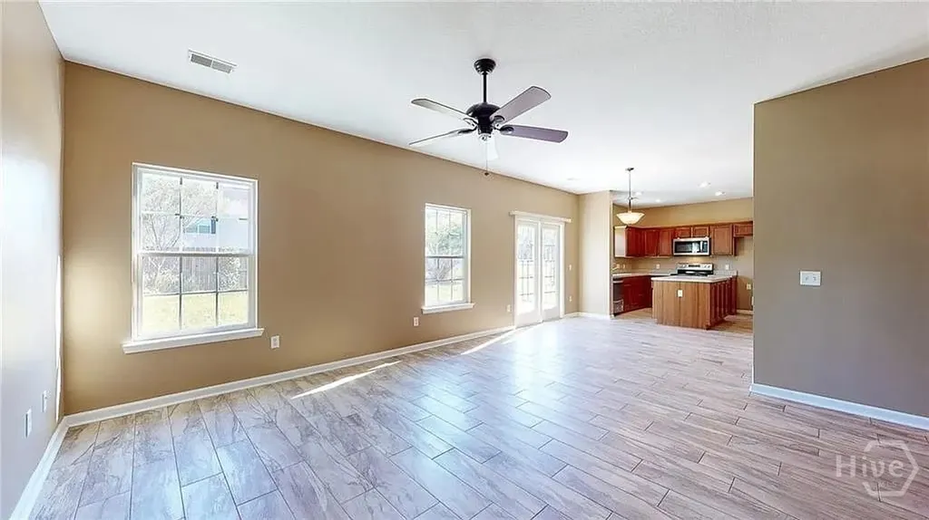 75 Red Oak Drive Richmond Hill GA 31324