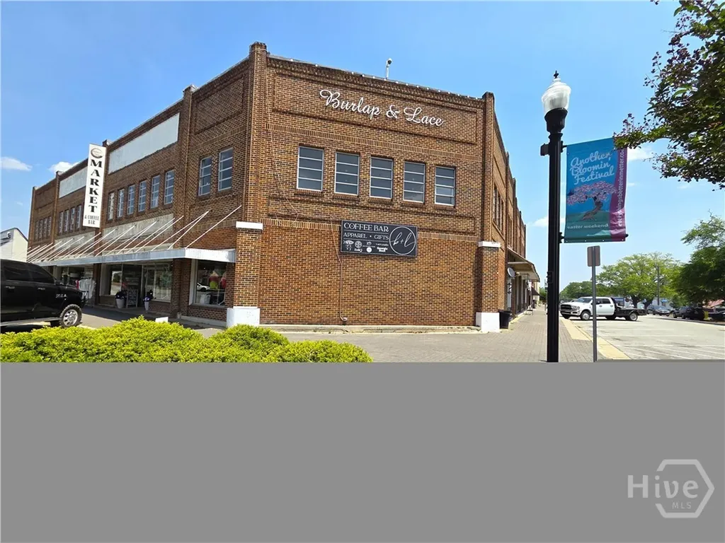 956 Donaldson Street Metter GA 30439