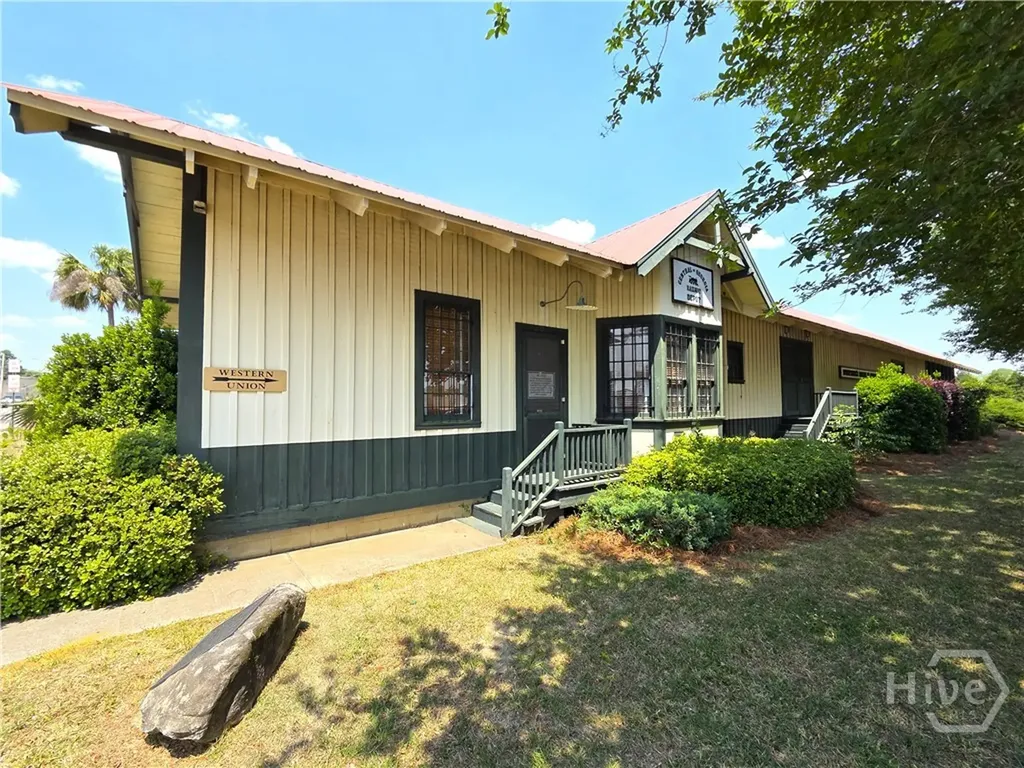 956 Donaldson Street Metter GA 30439