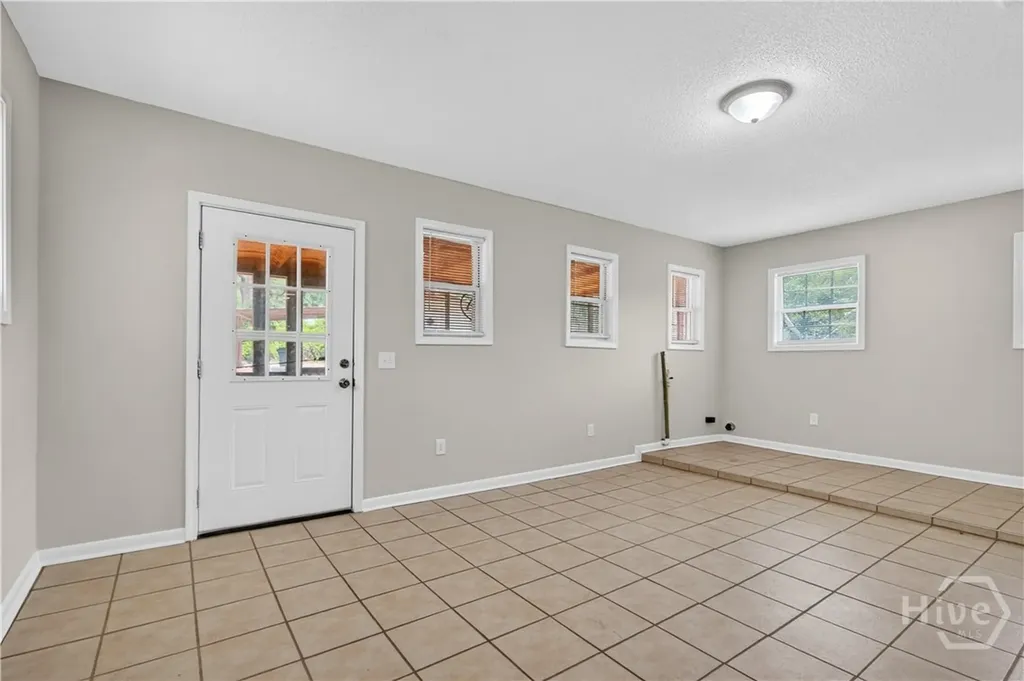 113 Elm Street Claxton GA 30414