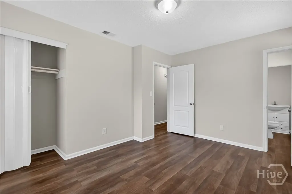 113 Elm Street Claxton GA 30414