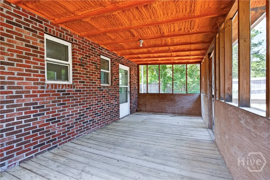 113 Elm Street Claxton GA 30414