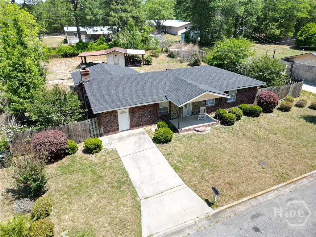 113 Elm Street Claxton GA 30414